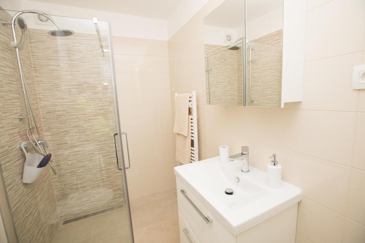 Apartman Roza Ποντστράνα Εξωτερικό φωτογραφία